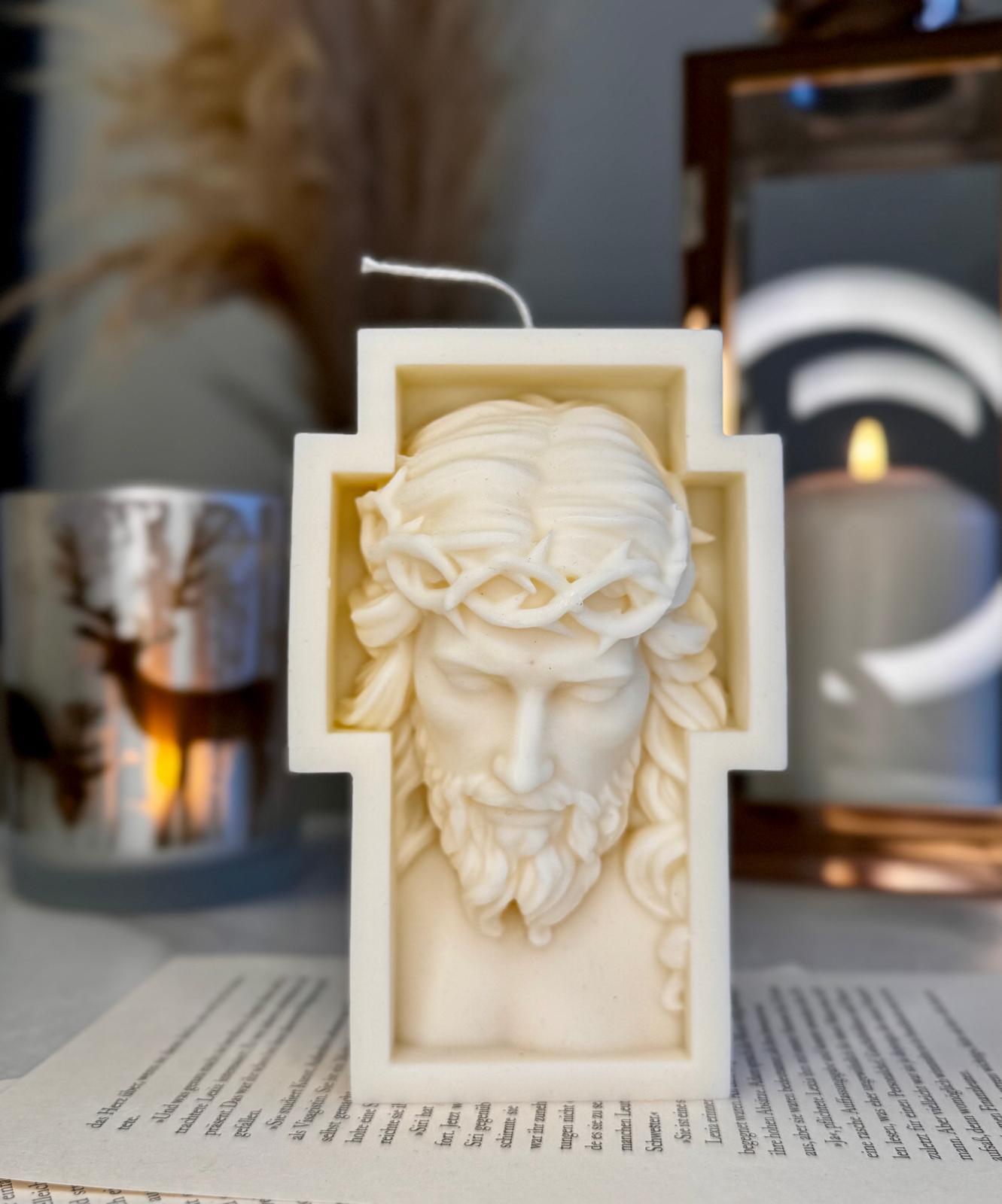 Kurez mit Jesus gesicht